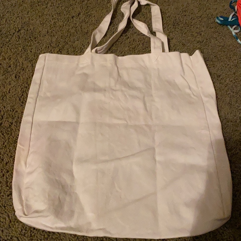 New dippin daisys revibe tote bag!! Girl power:) - Picture 2 of 2
